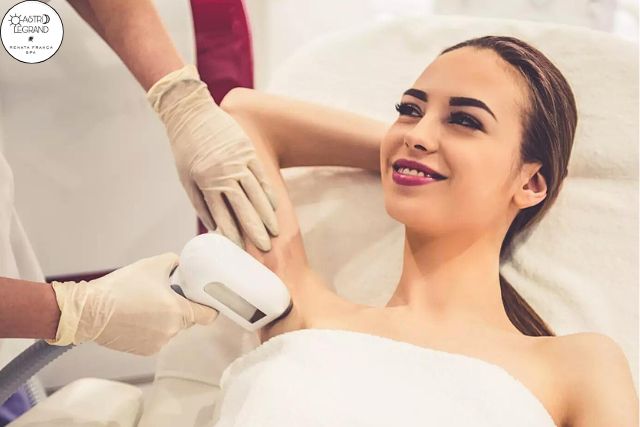 Astrid legrand lumière pulsée renata franca massage drainant charleville reims 25